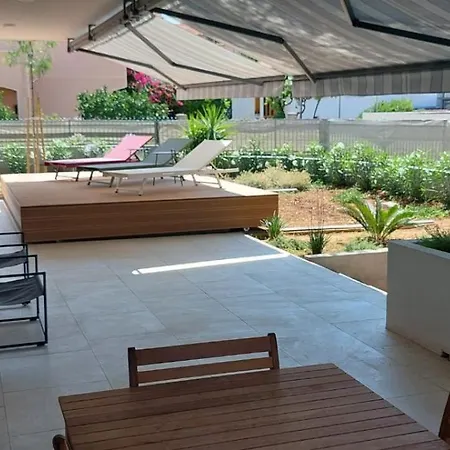 Jadrija Luxury Vacations Apt1 *